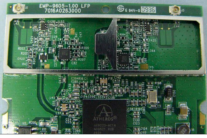 Close up of the radio module showing the Atheros AR9223 SoC radio.