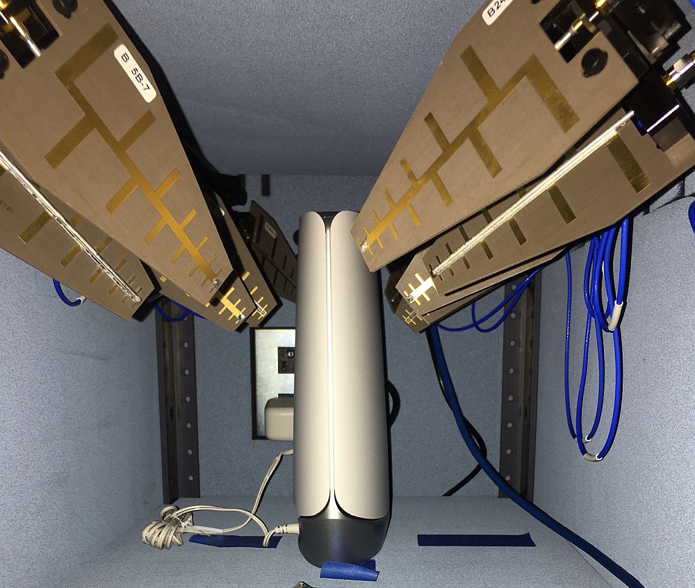 NETGEAR Orbi WiFi 6 in Box B Test Chamber