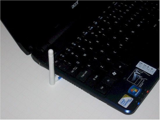 Acer Aspire 1810T with third antenna - top view
