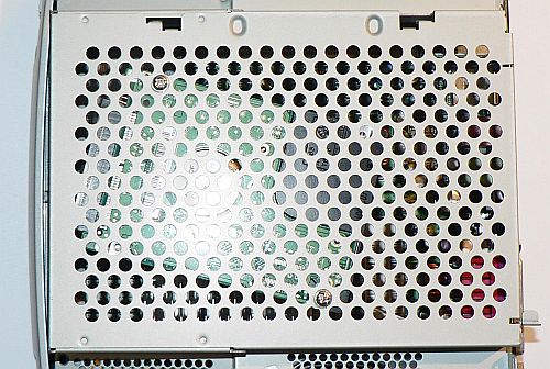 T5700 expansion side showing HD mounted by 2 screws T5700 expansion side showing HD mounted by 2 screws