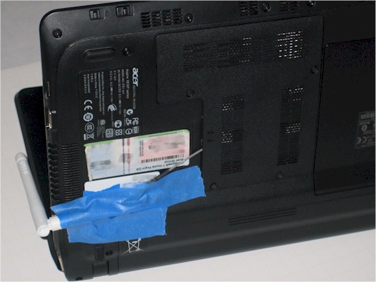 Acer Aspire 1810T with third antenna - bottom view