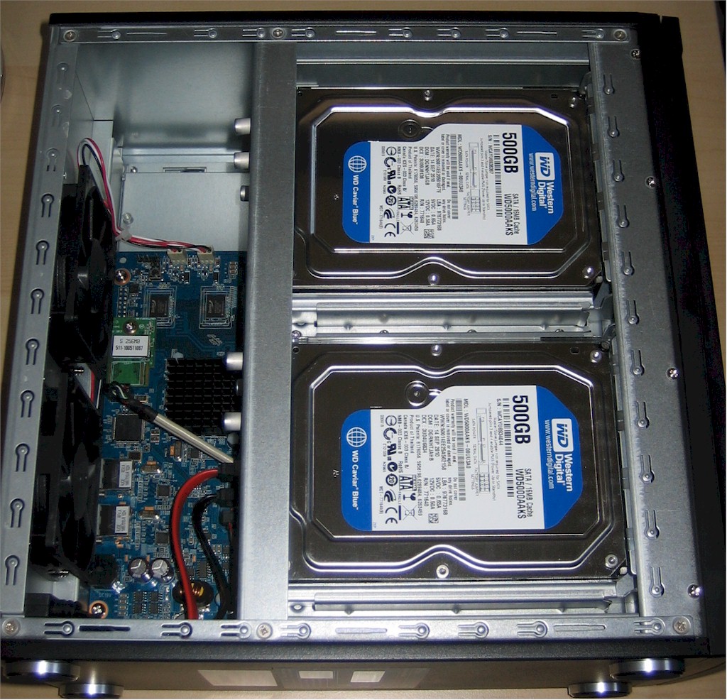 Plextor PX-NAS4 inside