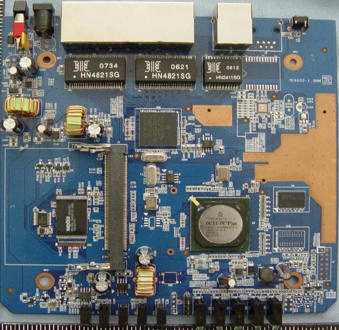 Cisco RV 220W board