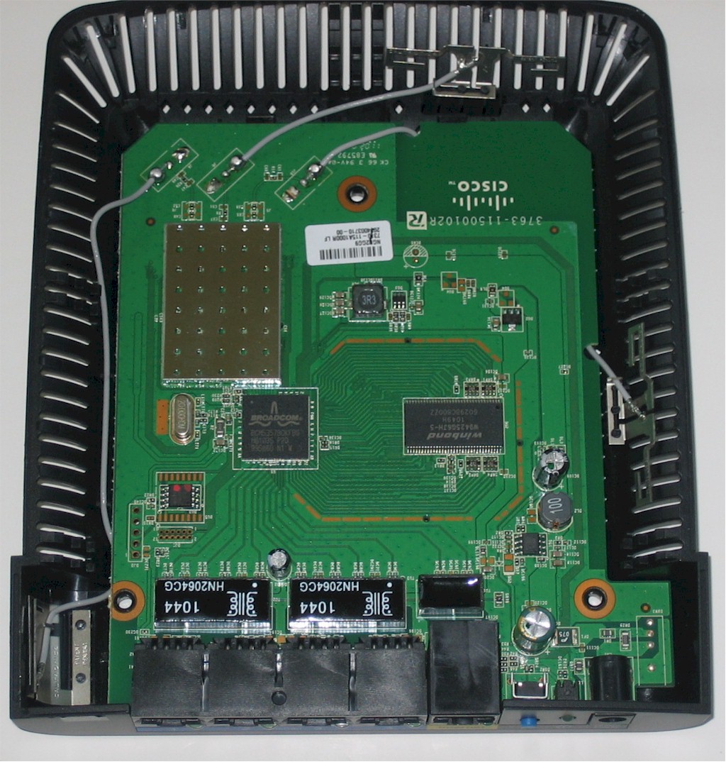 Linksys E1500 board