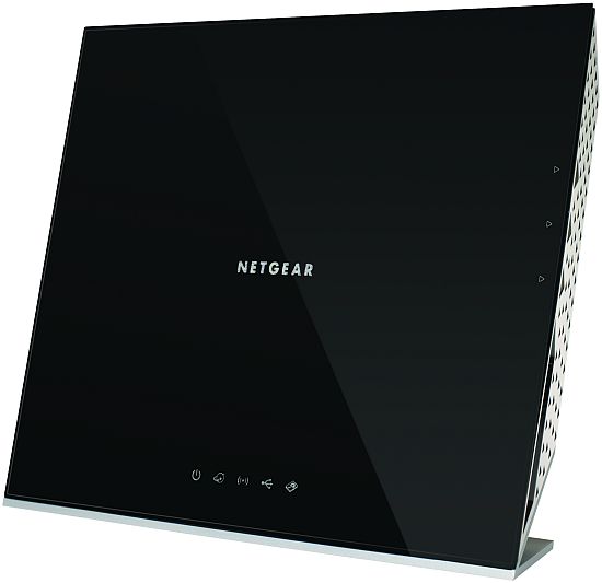 NETGEAR WNDR4700 Media Storage Router