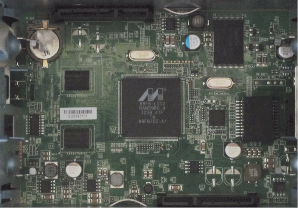 DNS-320L board