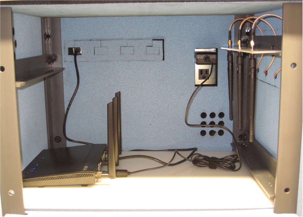 ASUS RT-AC66U in Upper Test Chamber - "0 degree" Position