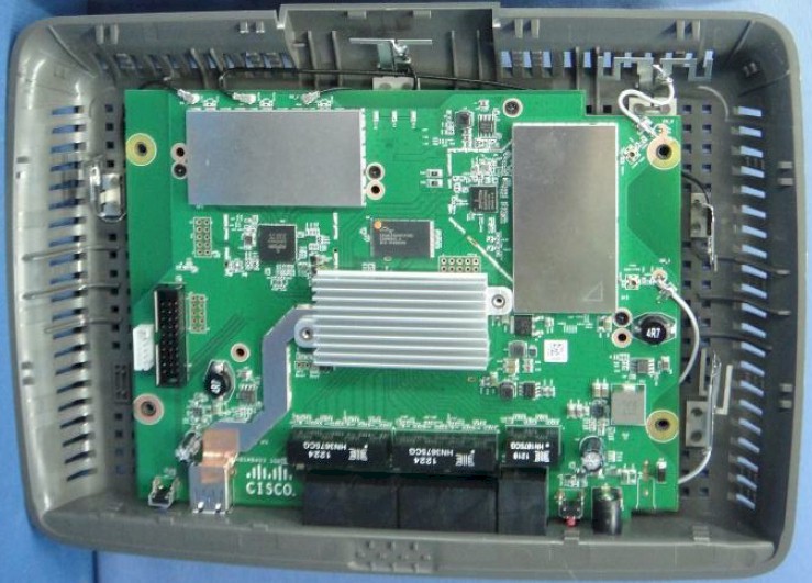 Linksys EA6300V1 inside