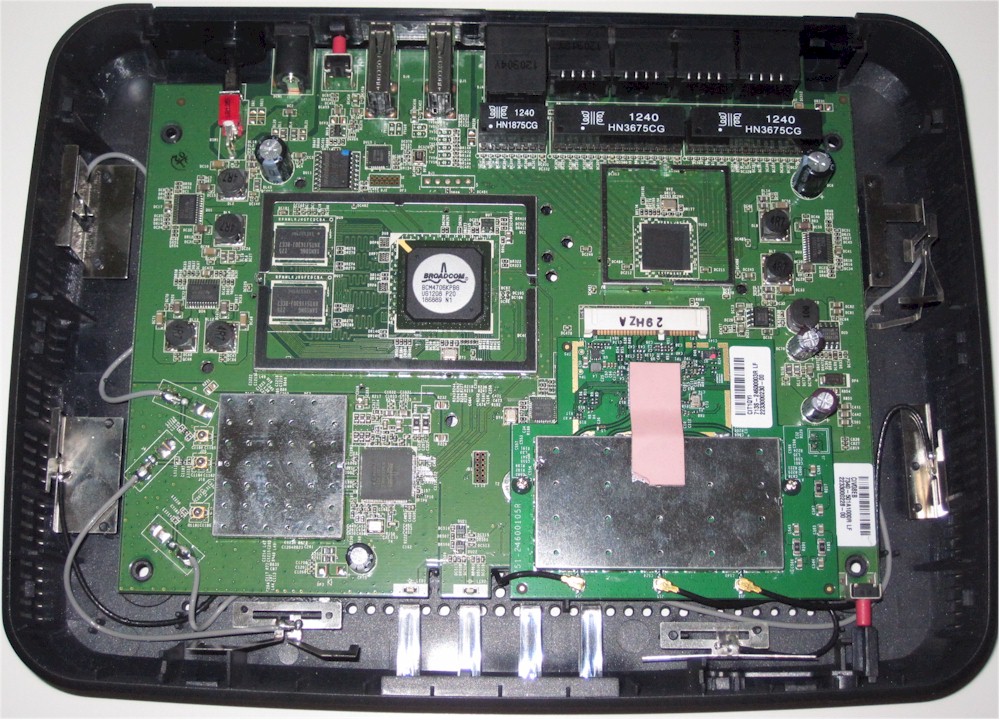 WD My Net AC1300 inside