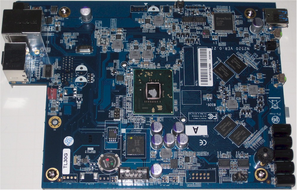 Thecus N2560 board with heatsink removed