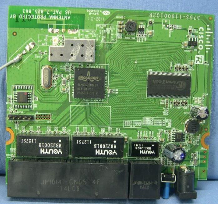 Linksys E900 / E1200v2/ E800 board