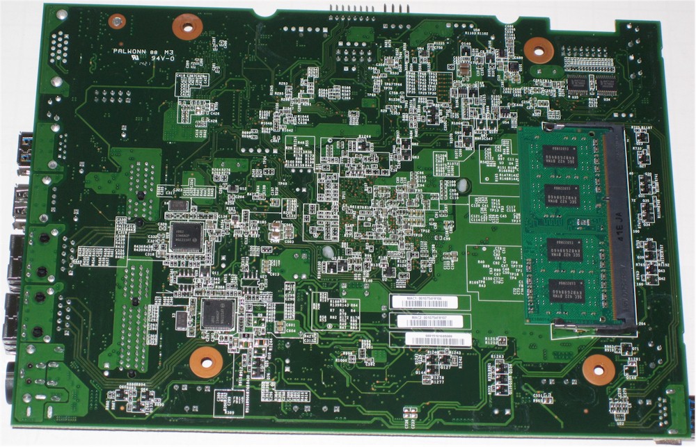 Seagate NAS Pro main PCB bottom