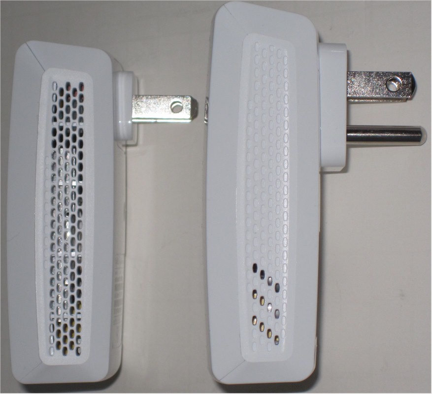 ZyXEL PLA5206 (left) and PLA5405 (right) ventilation holes
