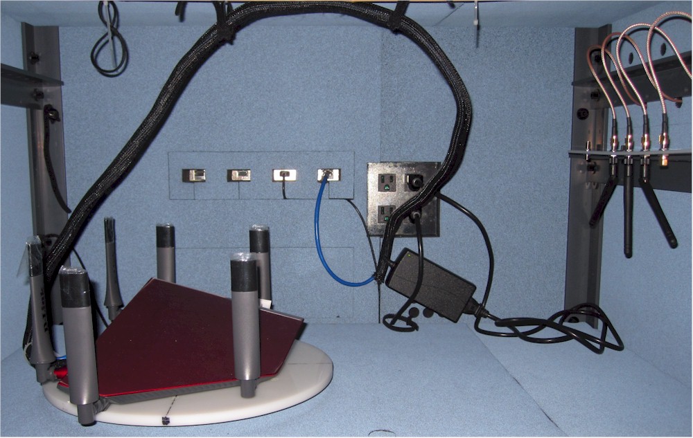 DIR-890L/R in test chamber