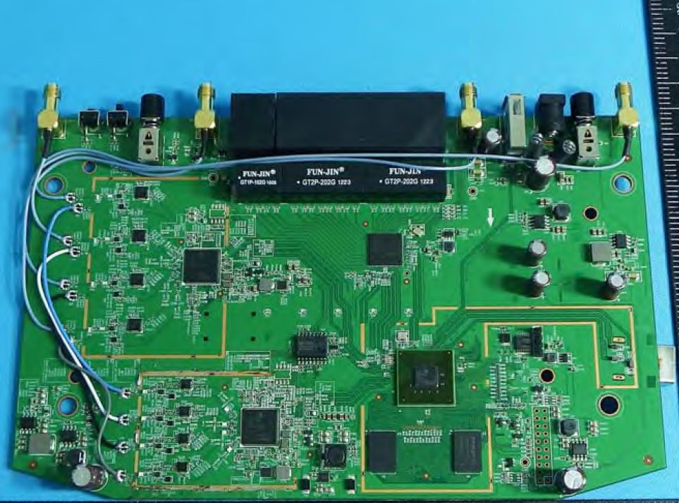 Amped Wireless RTA2600 board