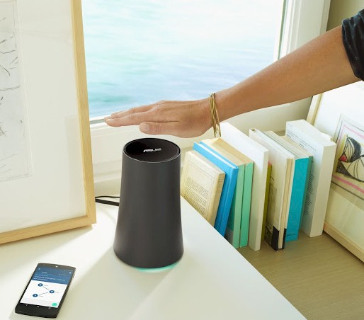 Waving at ASUS OnHub