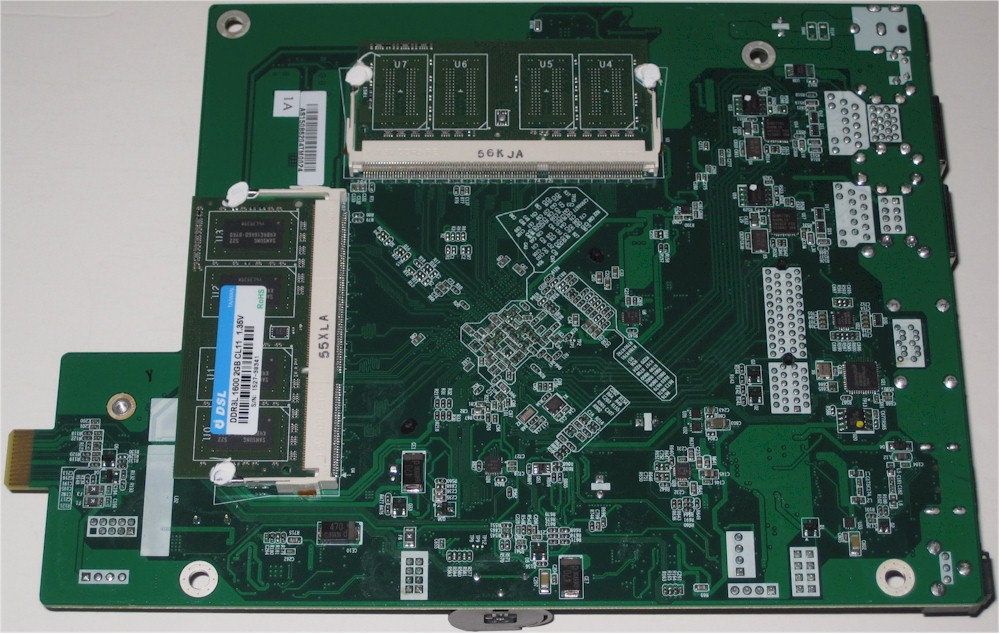 ASUSTOR AS6204T board bottom