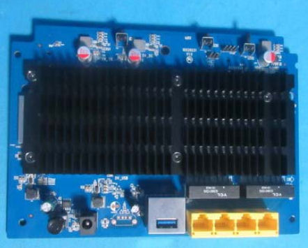 Tenda AC15 FCC photo showing heat sink