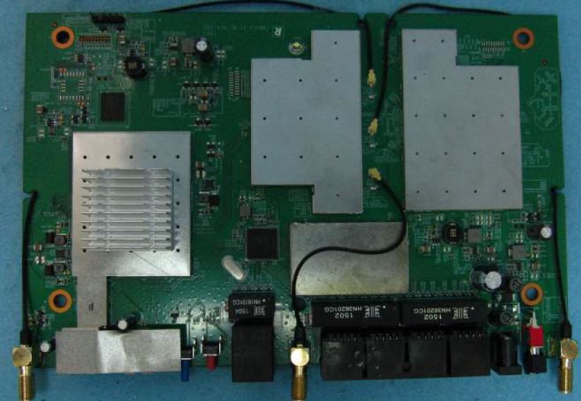 Linksys EA7500 board