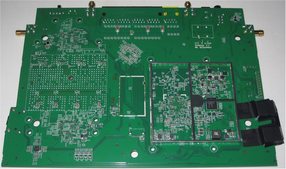 NETGEAR R7800 board bottom