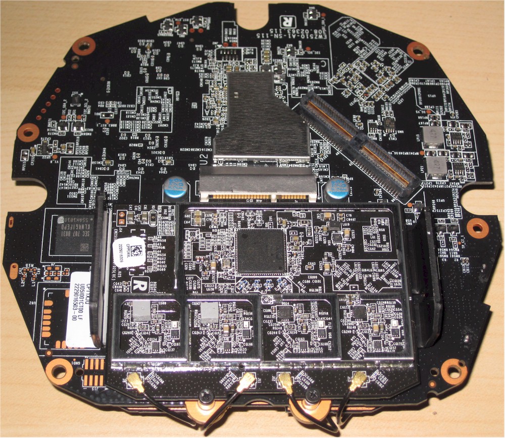 Norton Core board 2.4 GHz radio side