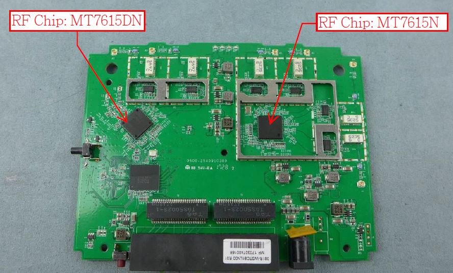 Linksys RE9000 board top